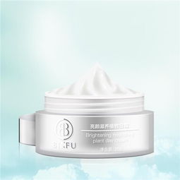 廣州睿晞 以完善售后服務(wù)體系鑄造輝煌，引領(lǐng)互聯(lián)網(wǎng)化妝品銷售新標(biāo)桿